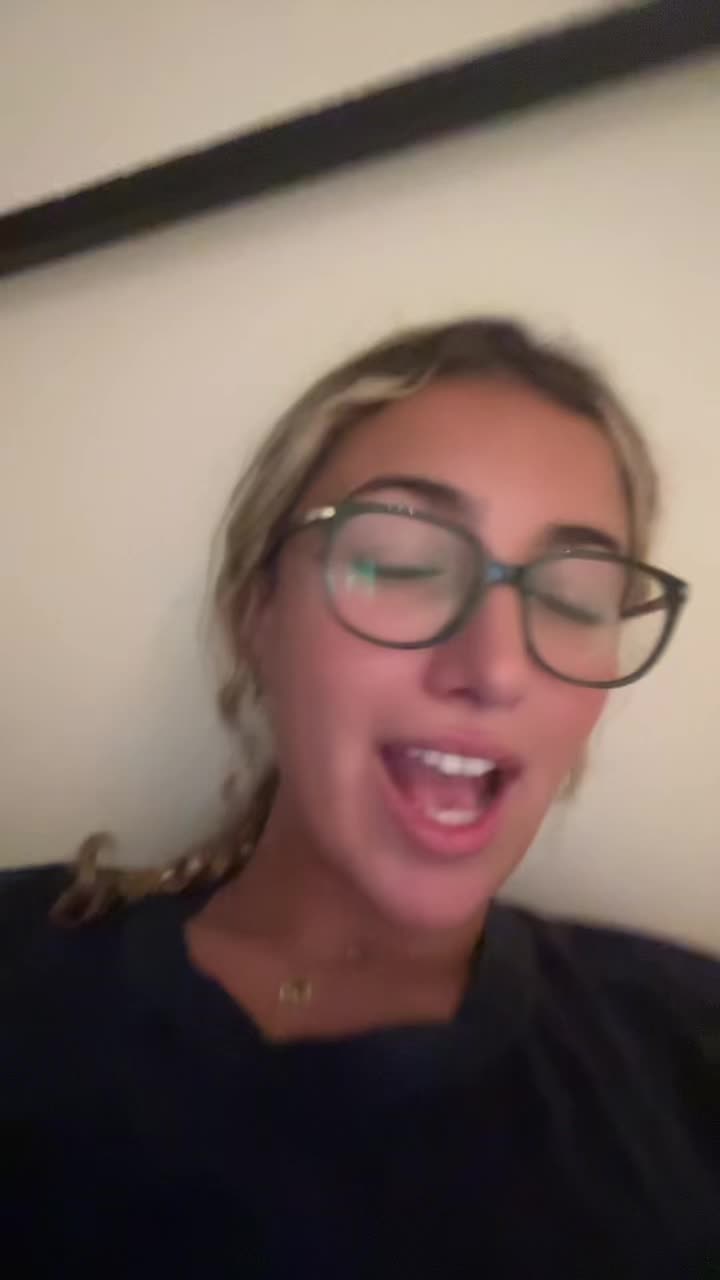 @d