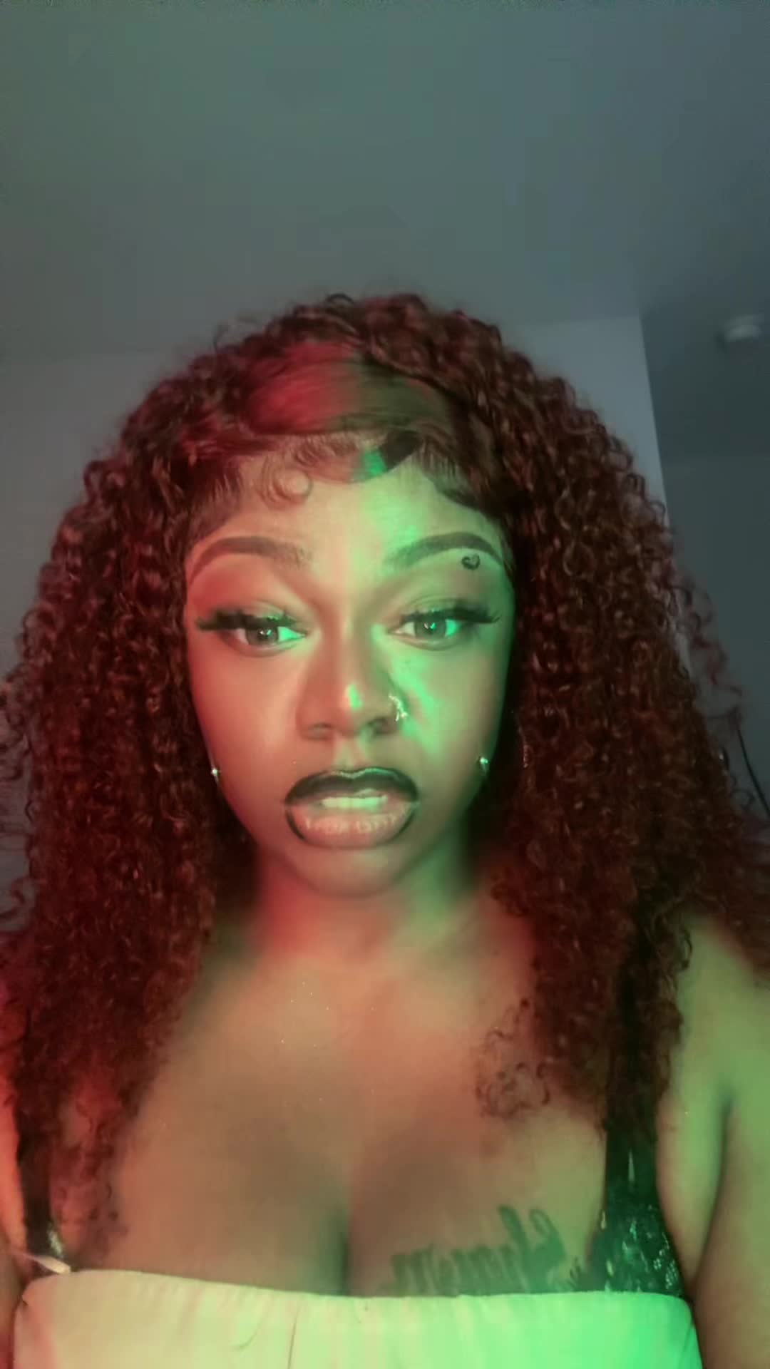 @yvette_da_goddess