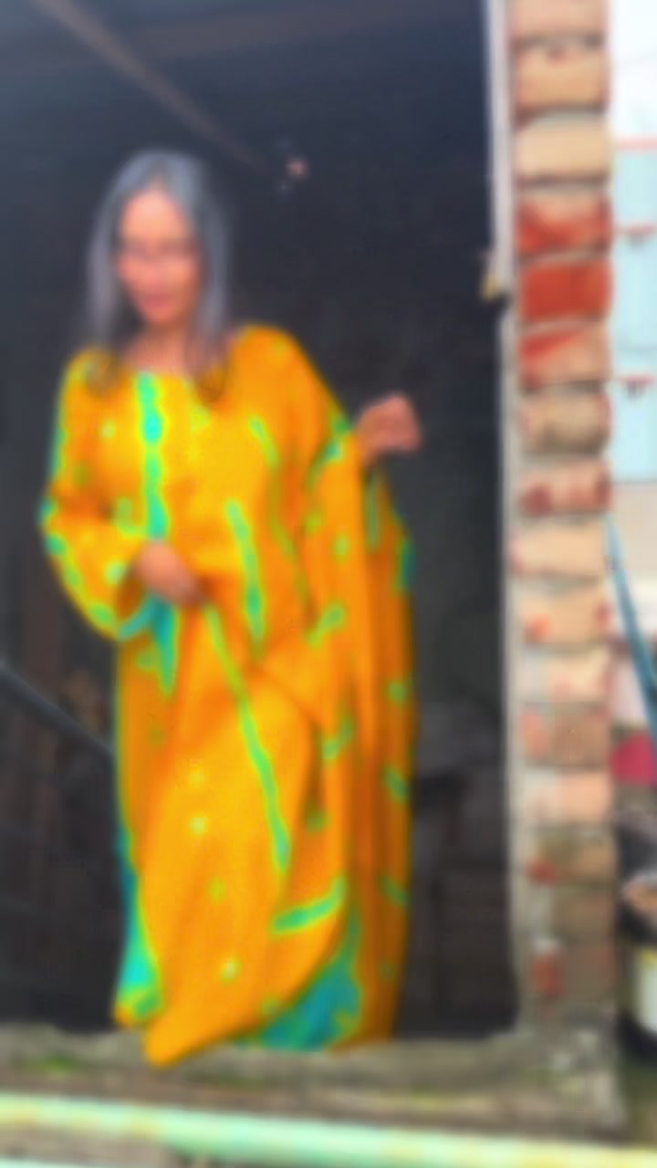 @Tania sultana surovi