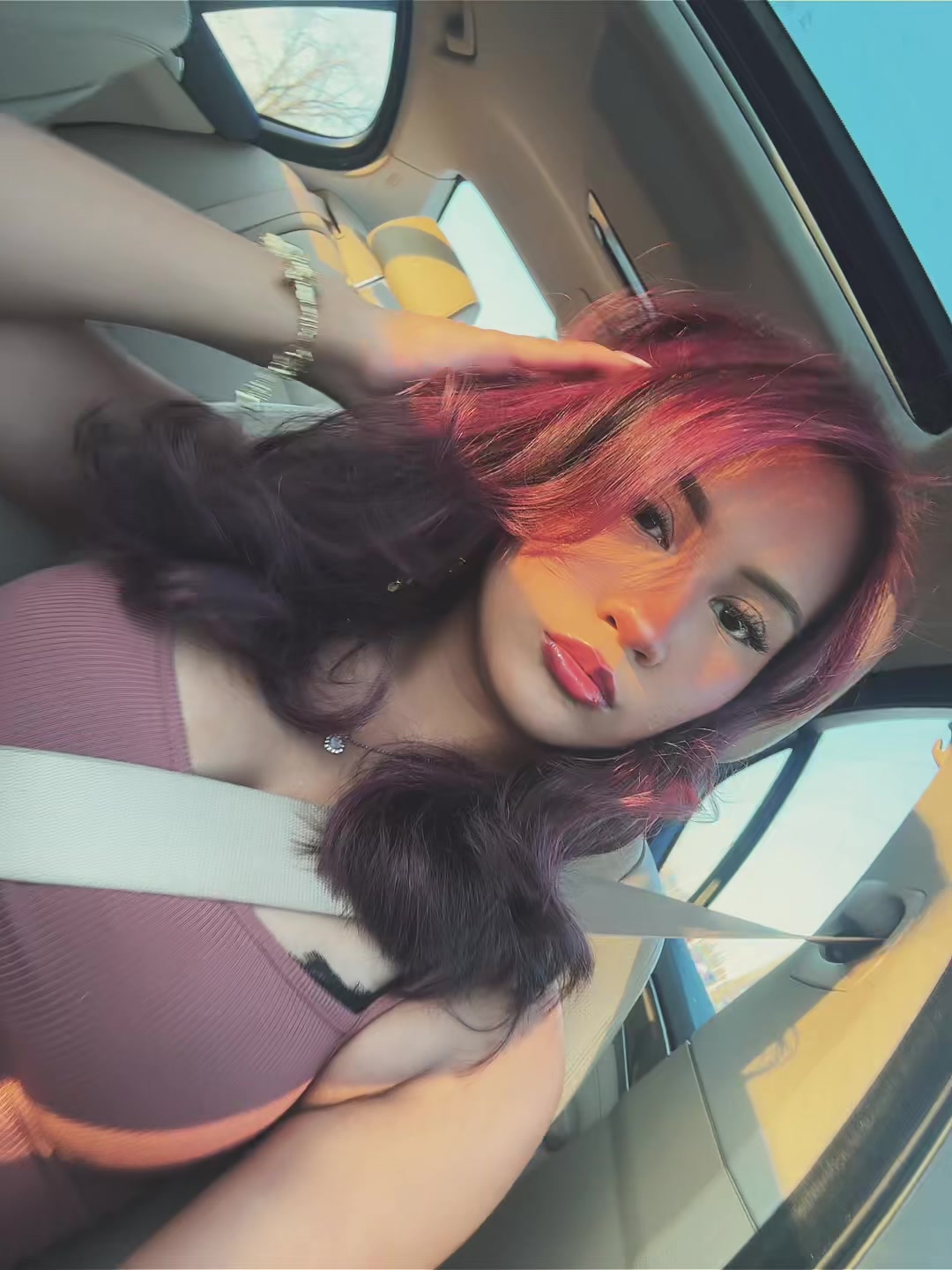 @Isabella