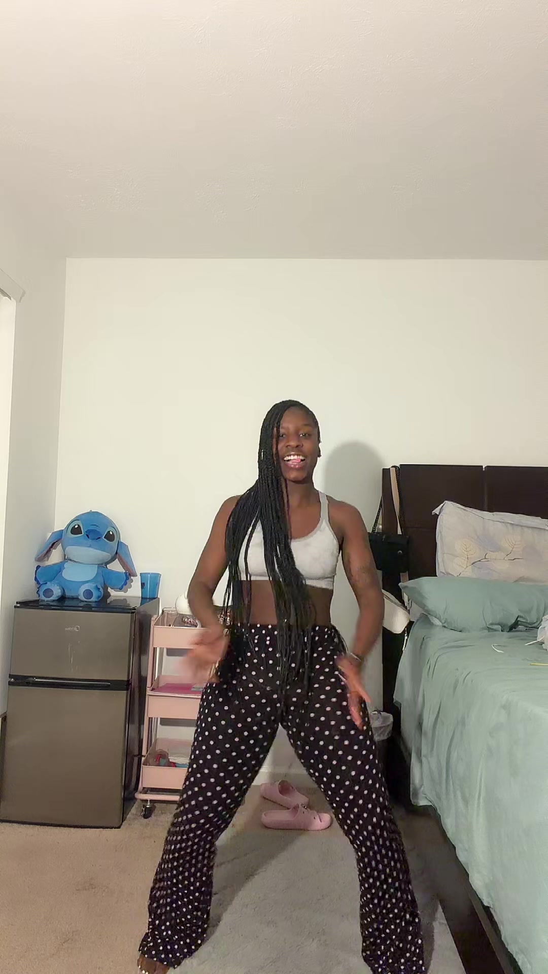 @theyadoreruthie