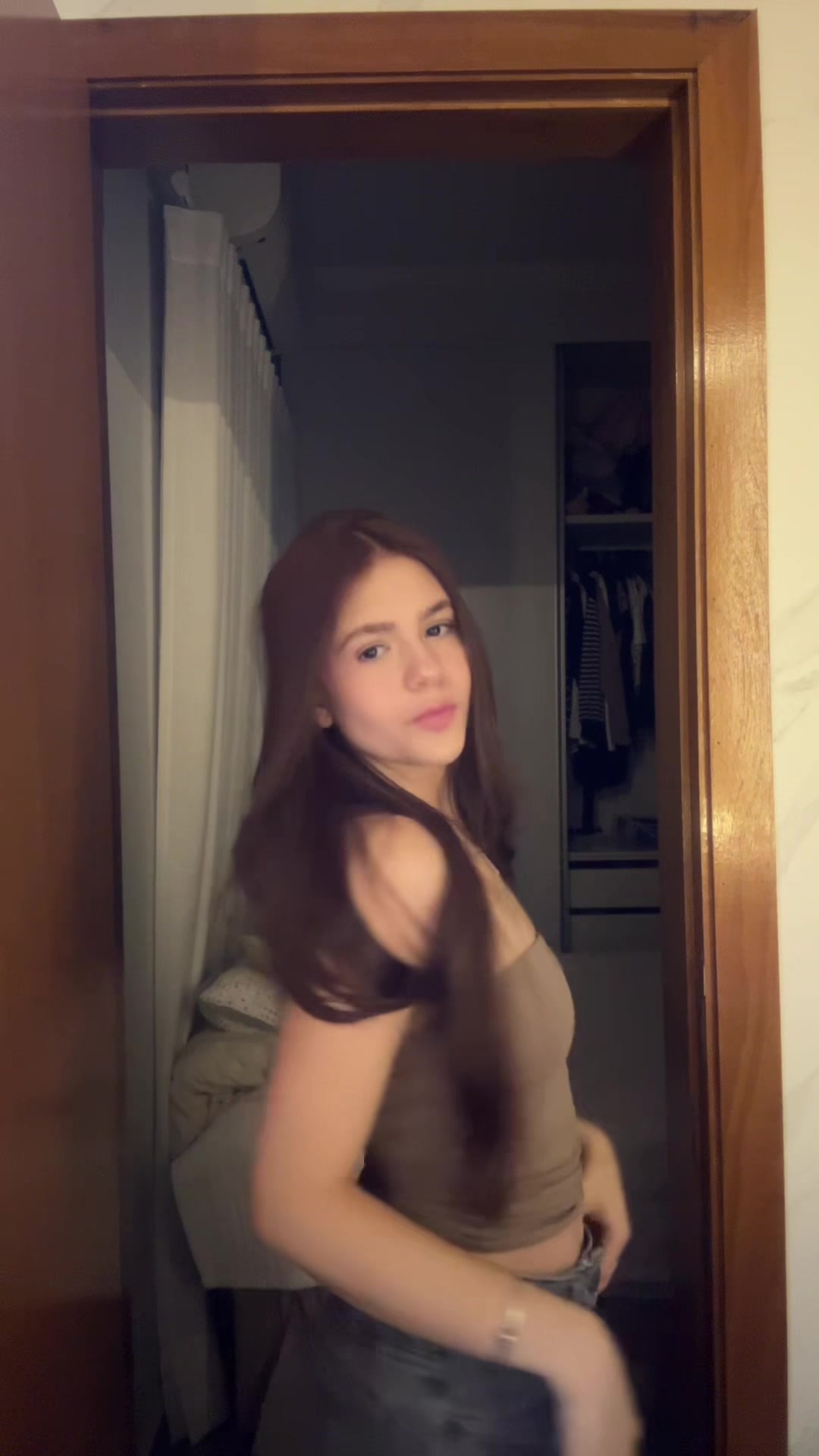 @larissacruzmariano