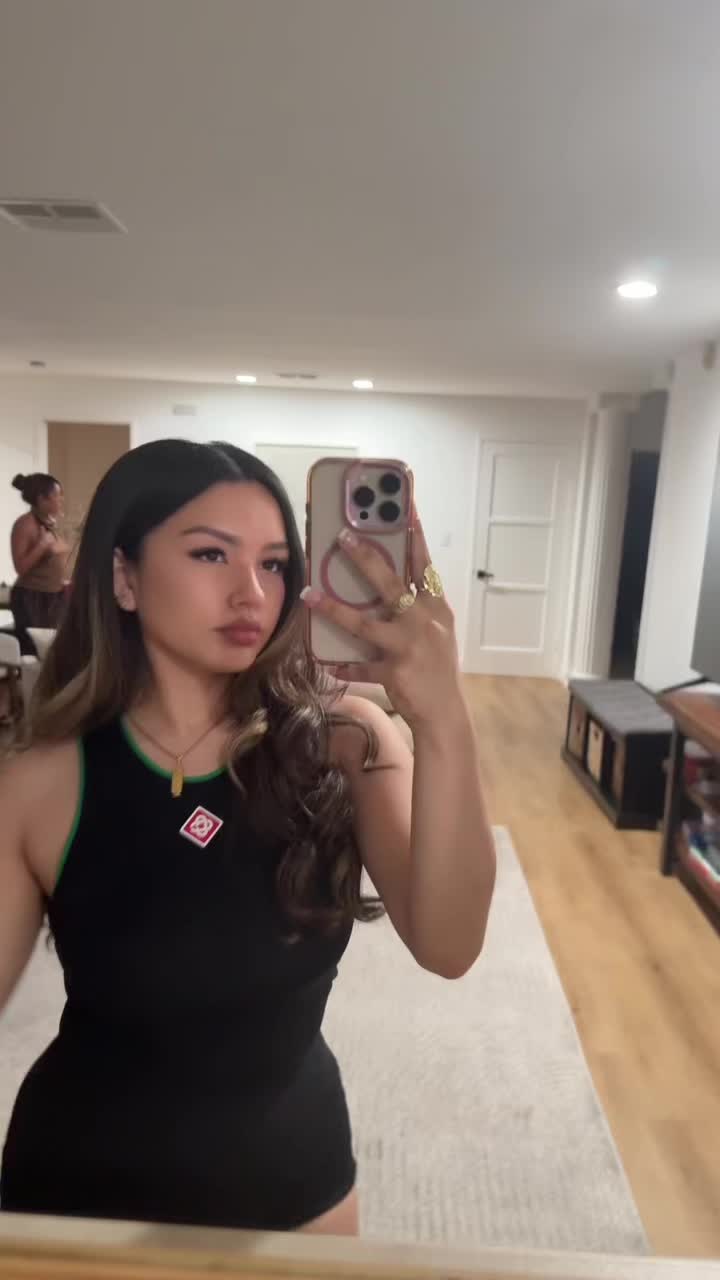@nnixirella