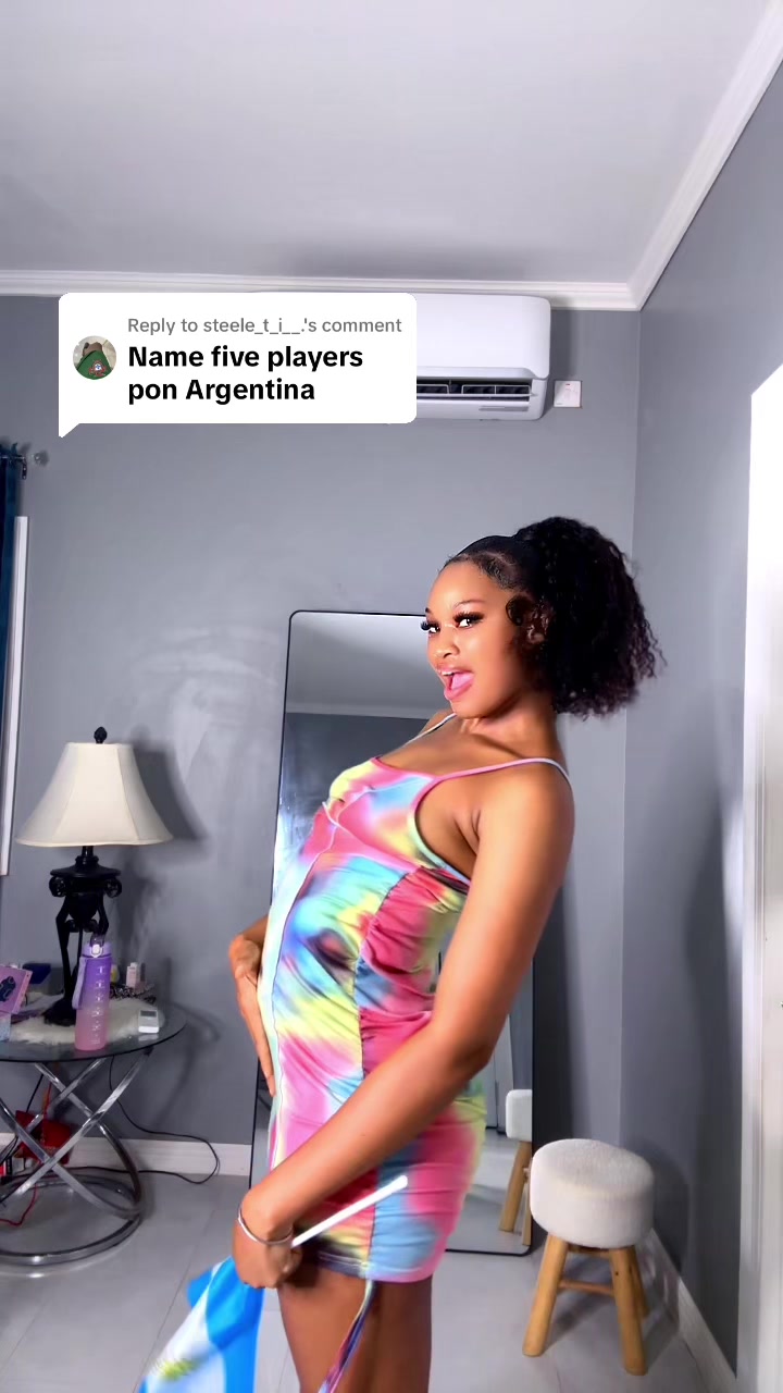 @ven_nessa_