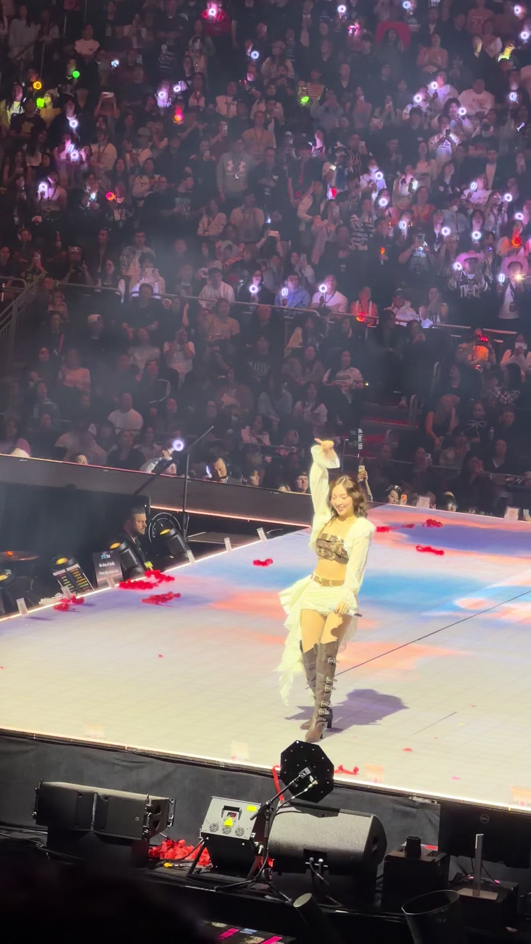 @concertvibesbae