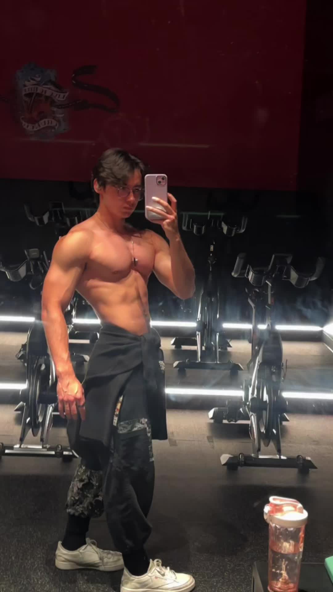 @Ara