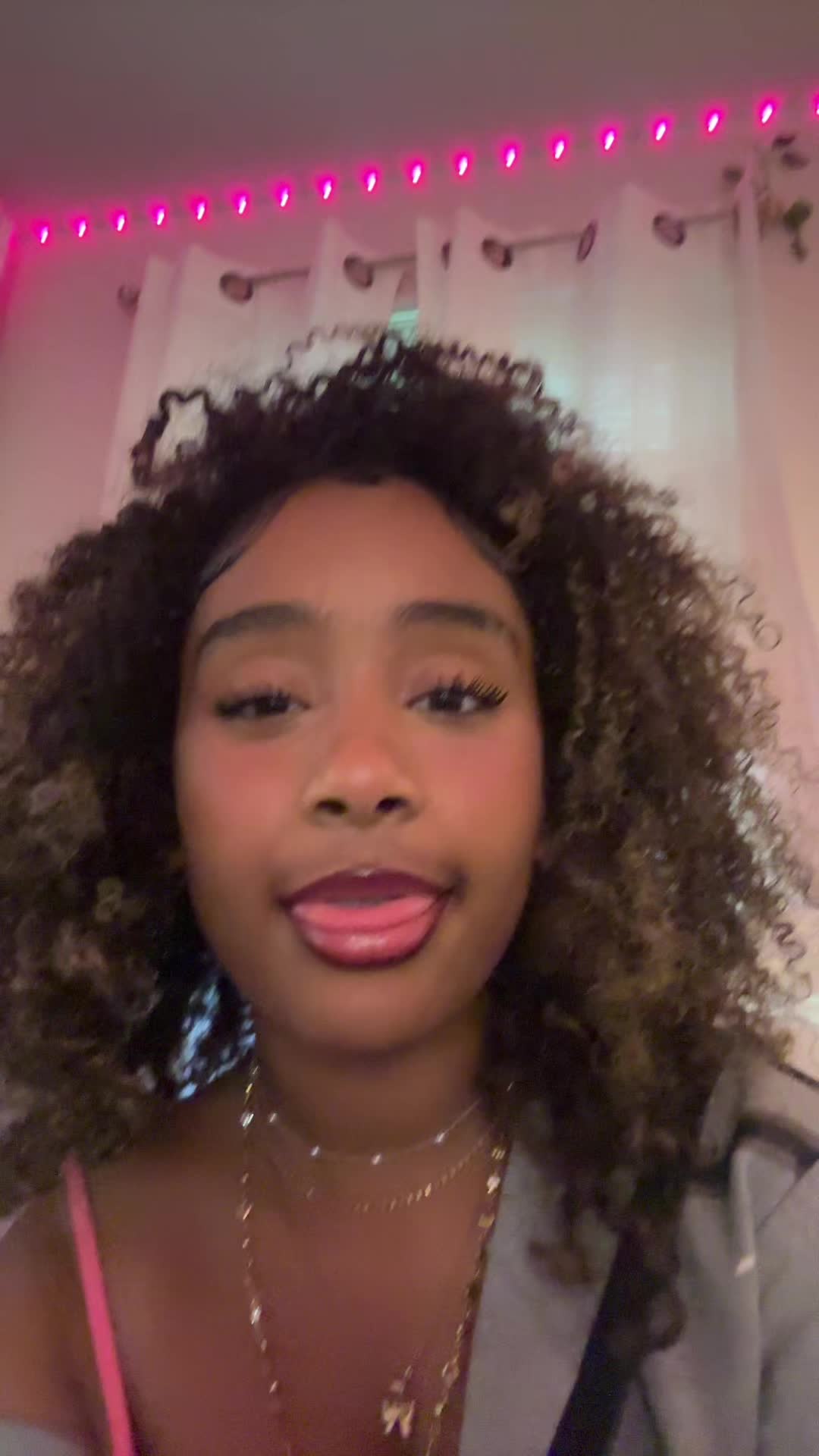 @ ່ 