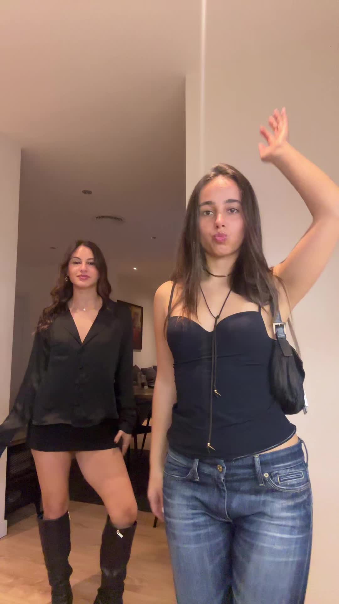 @Avajurick