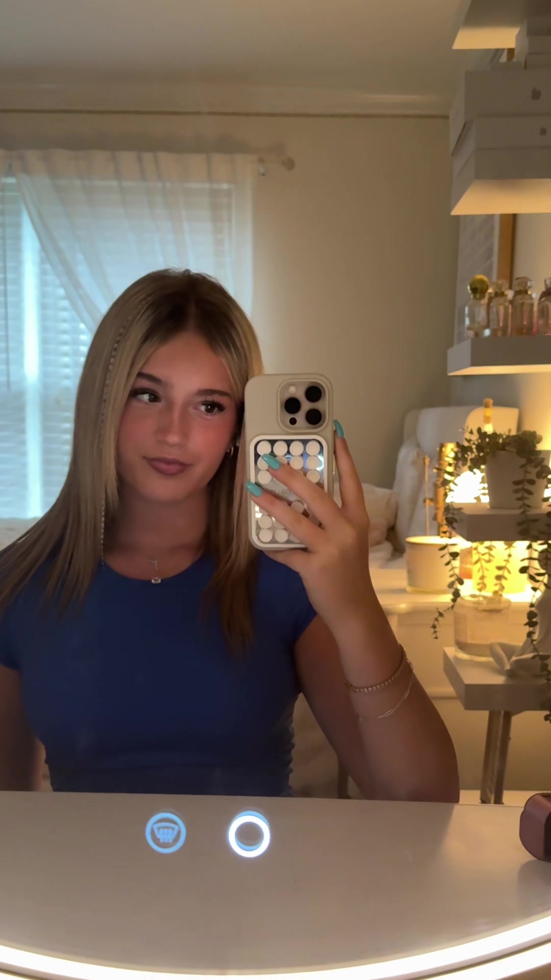 @ella