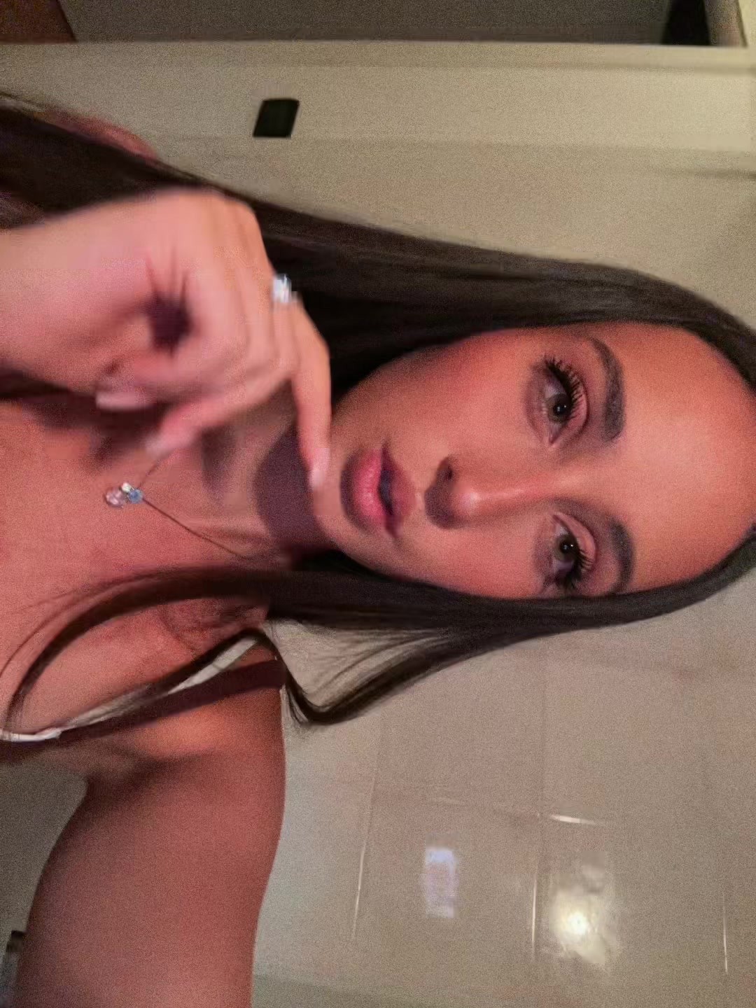 @vivi_spamm