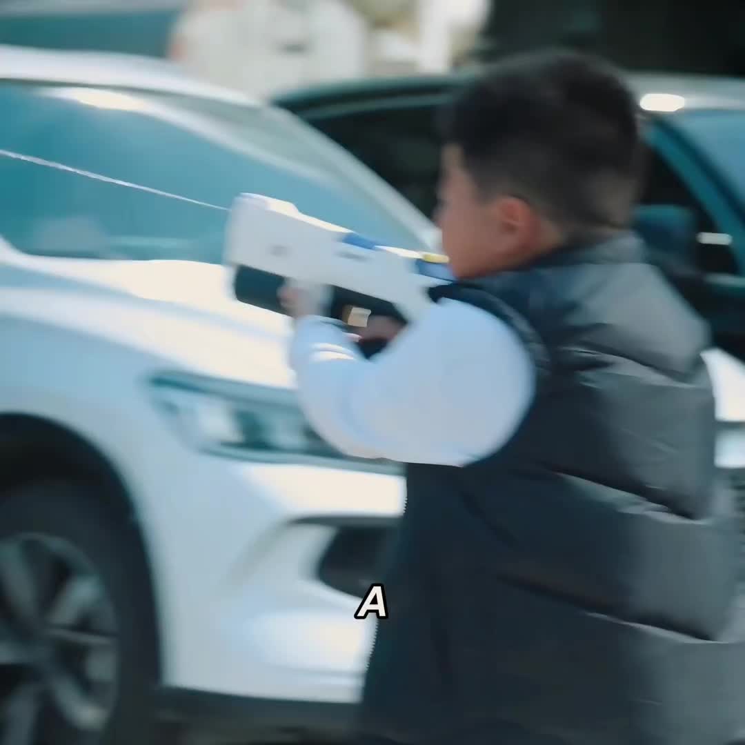 @M A D E E S ๐ฅ