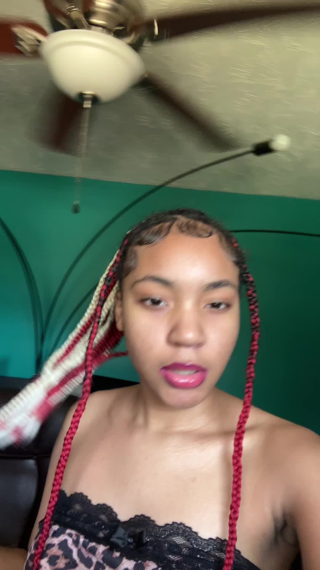 @missfabulousze 🕸️