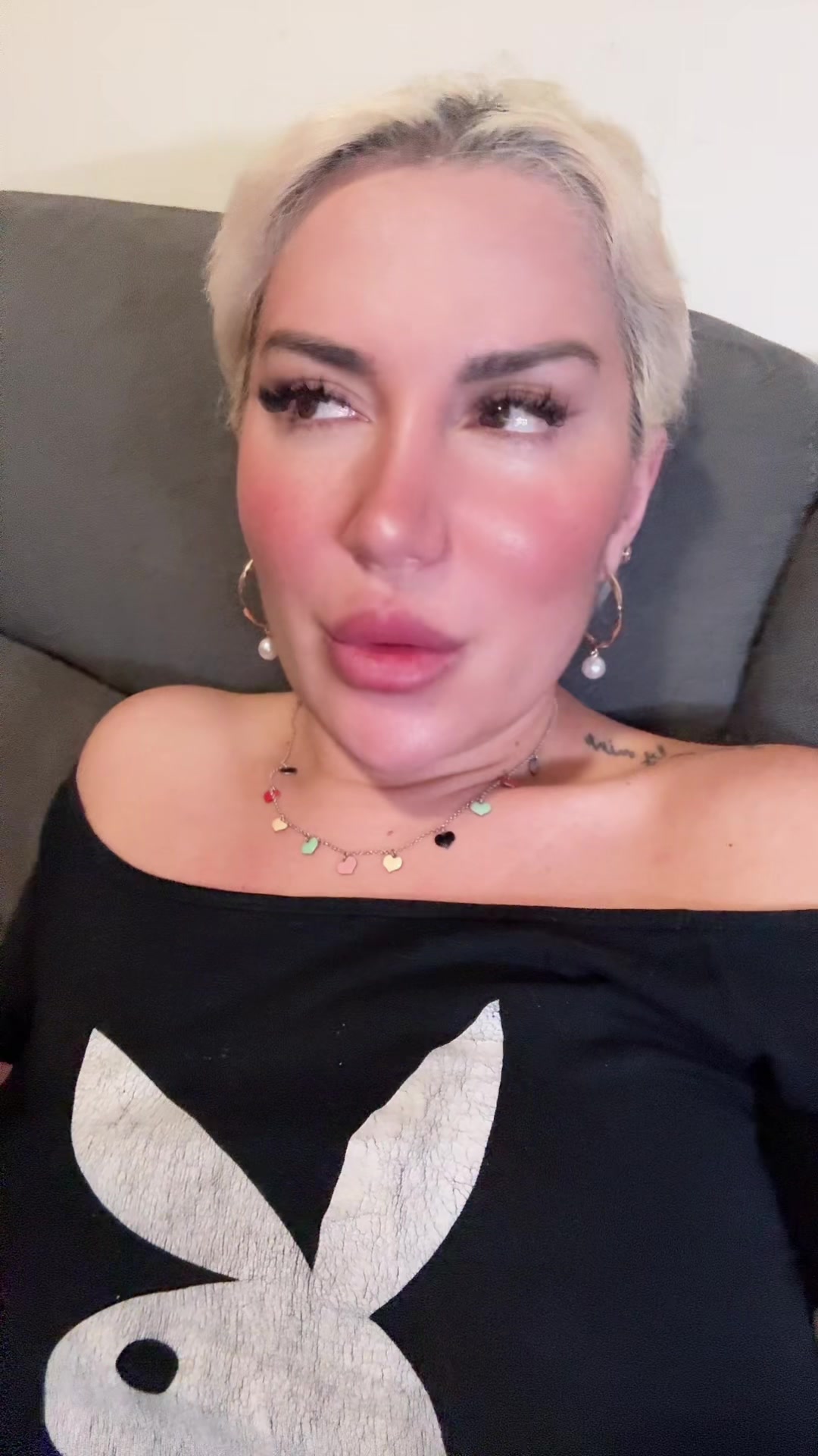 @Ela _entela