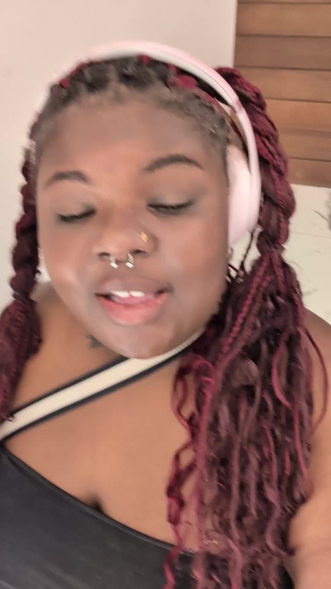@theoneandonlyliz17