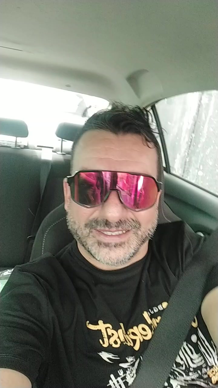 @Carlos Laverde