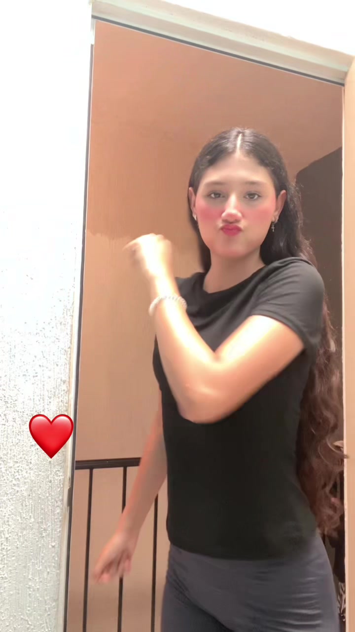 @Angela💞