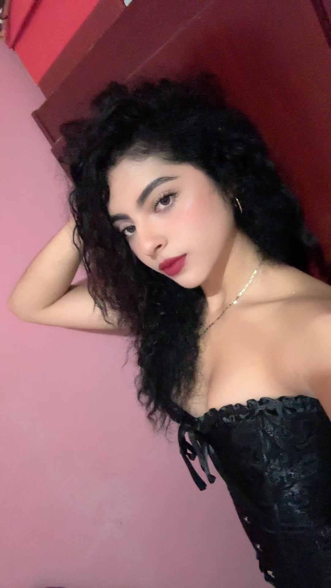 @𝐀𝐥𝐞𝐜𝐱𝐚 𝐂𝐡á𝐯𝐞𝐳