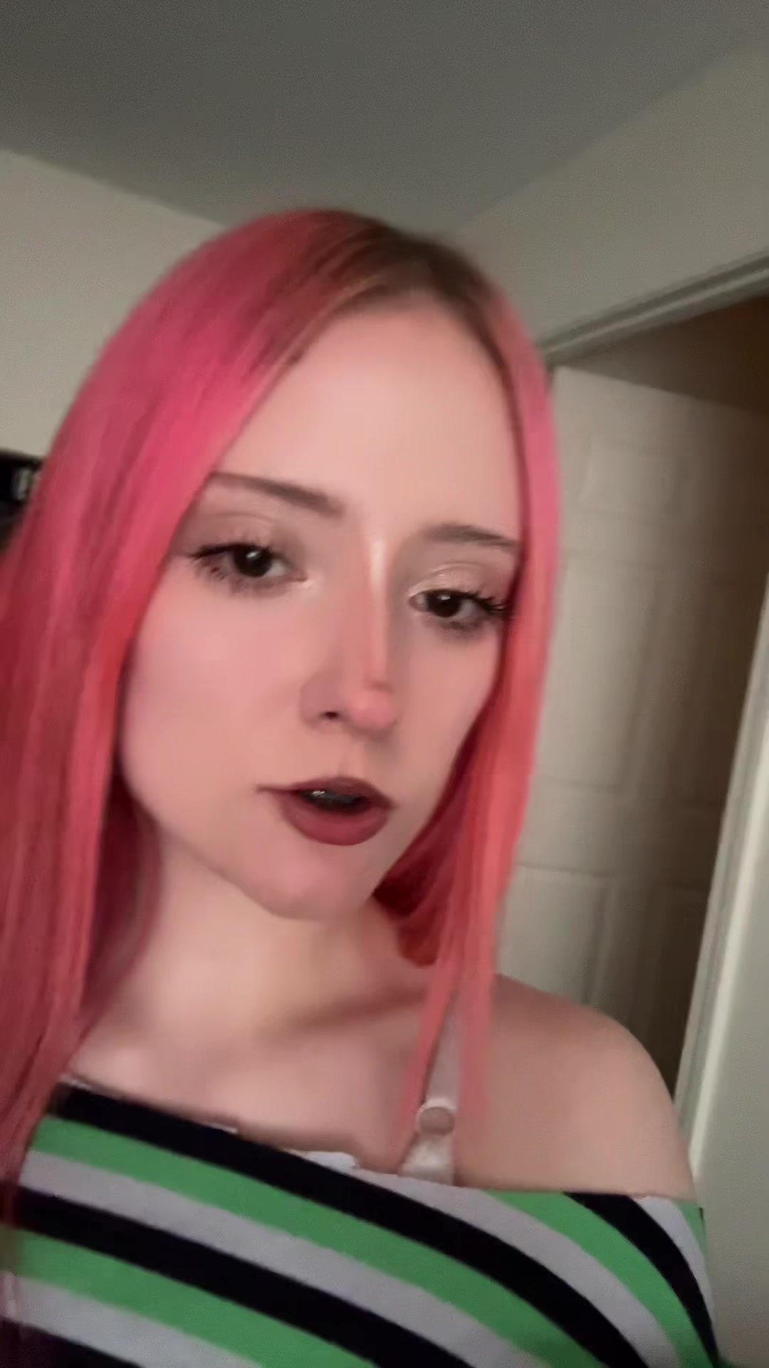 @*:・゚✧*:・゚✧