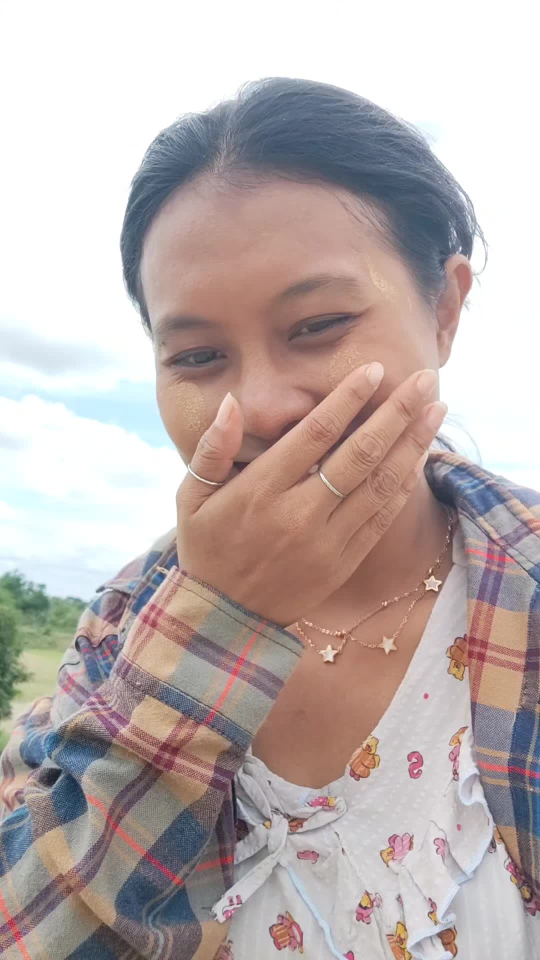 @ကြန်ကြန်🦥🤎