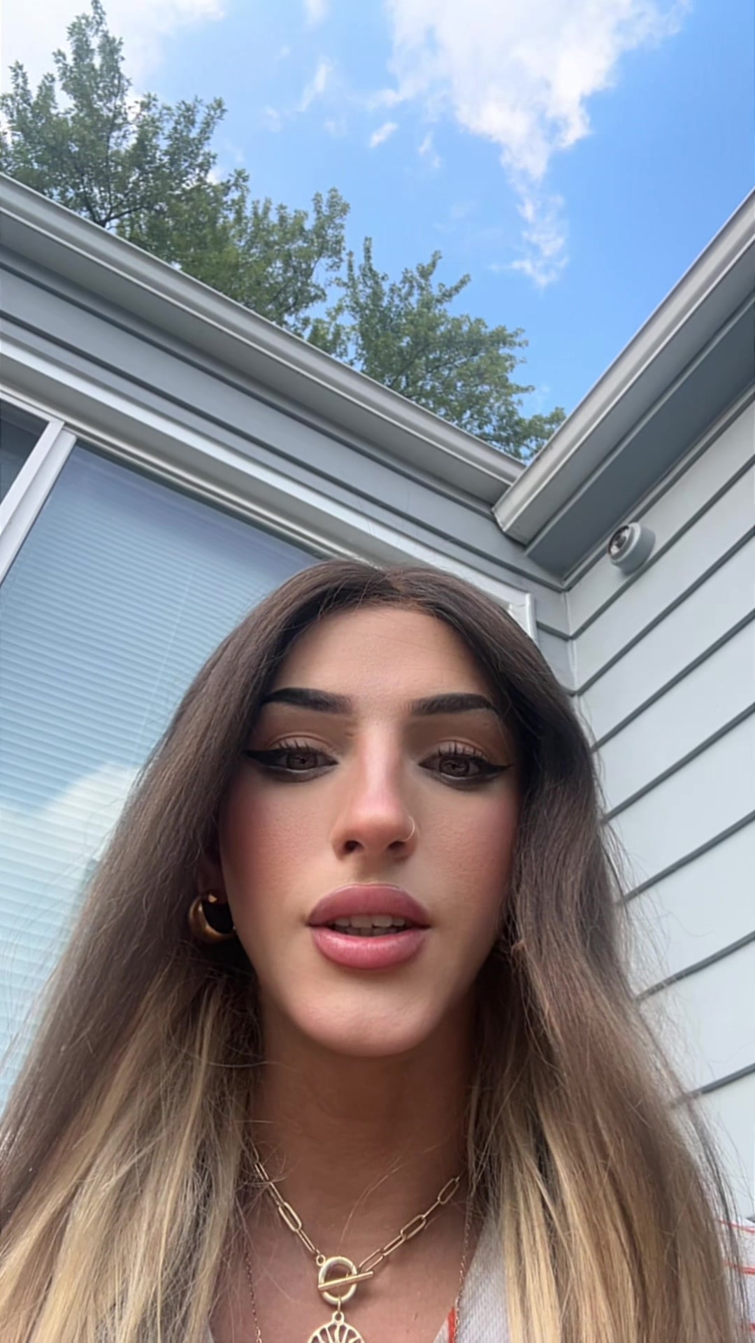@laryssa_meloo_ofc