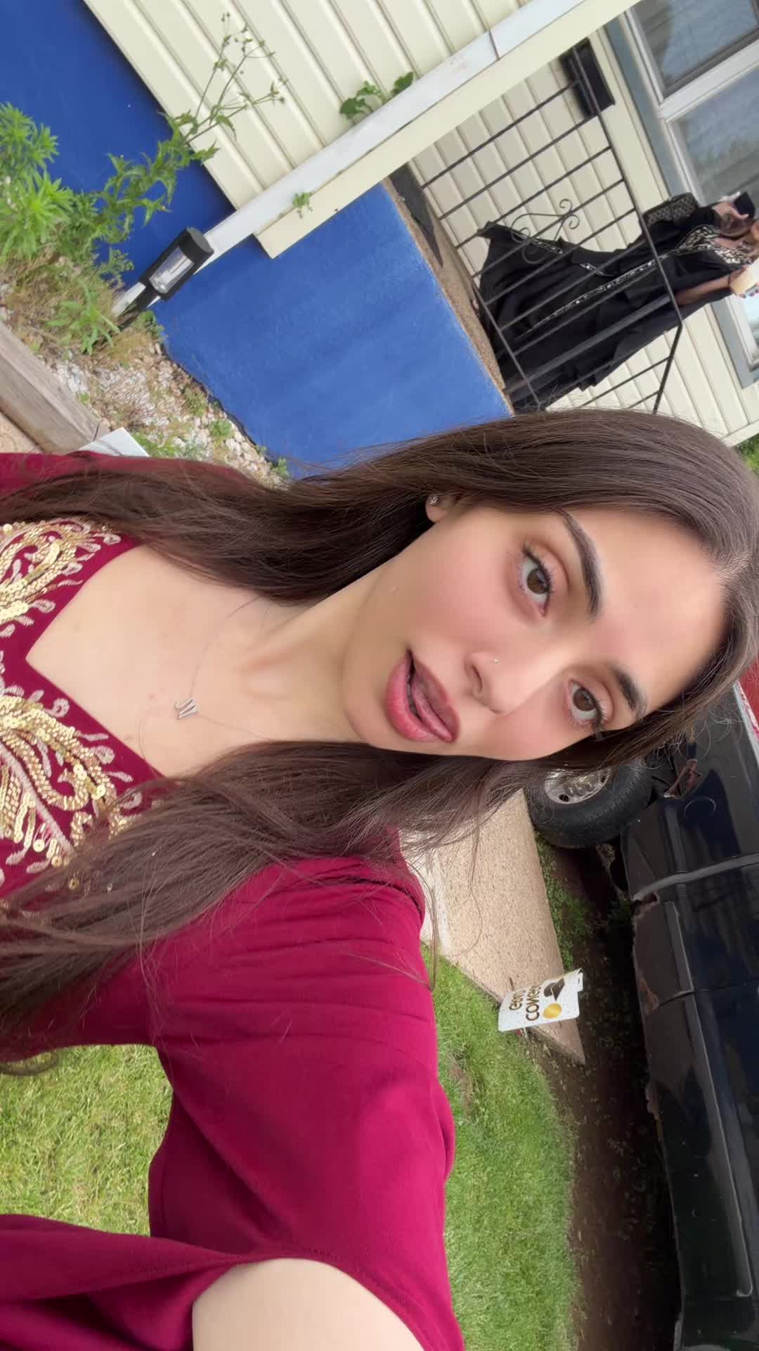 @Ayah🤑