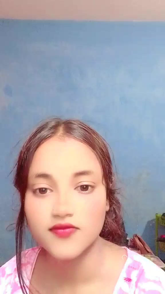 @smiling queen 50