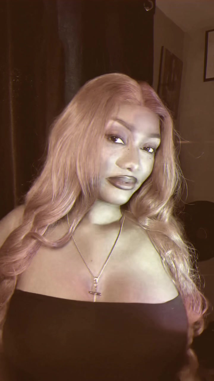 @𝒩𝑜𝒷𝑜𝒹𝓎_𝒸𝒶𝓇𝑒𝓈 😒