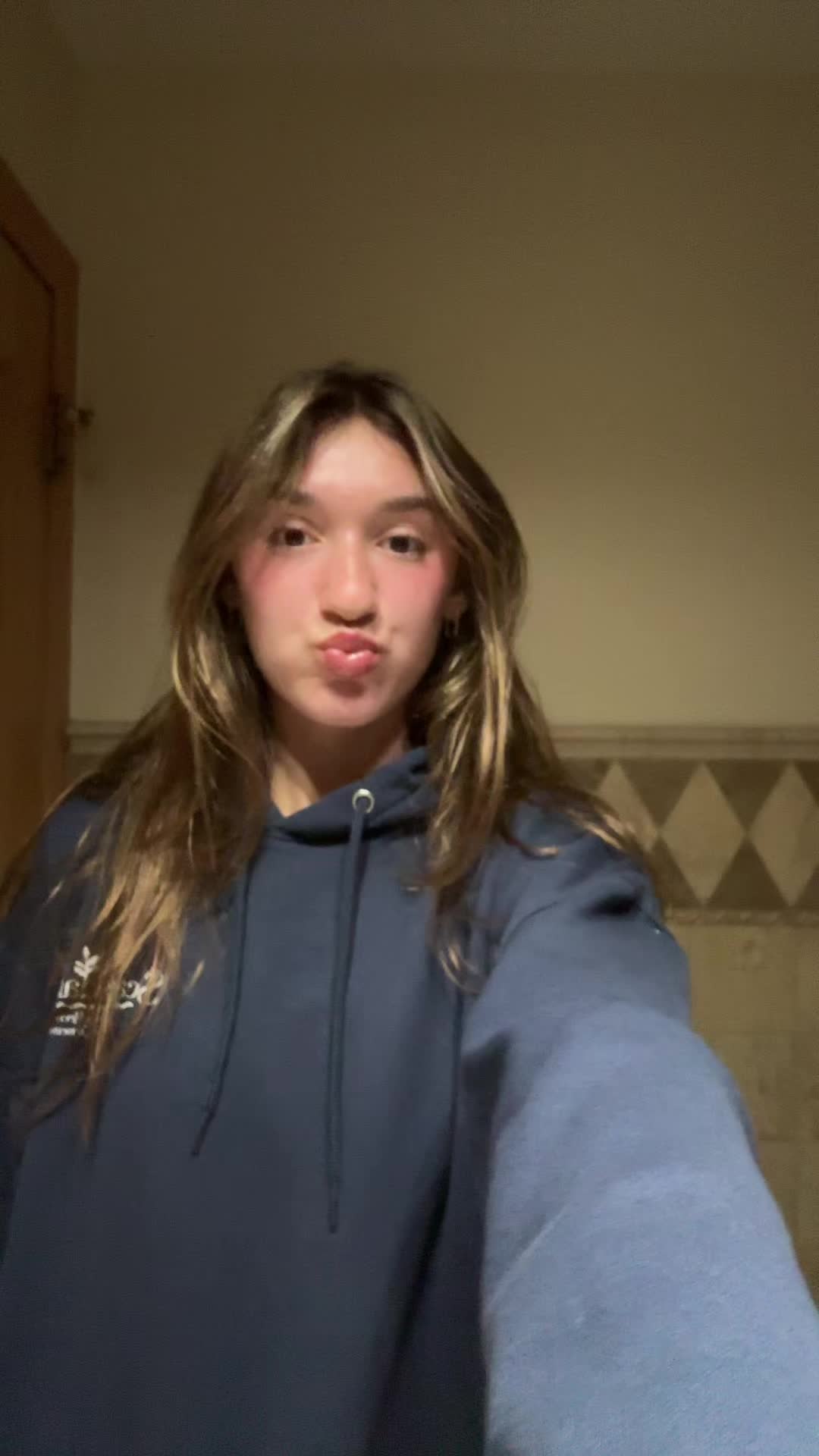 @NIKKKKKKKKKKIII🤫