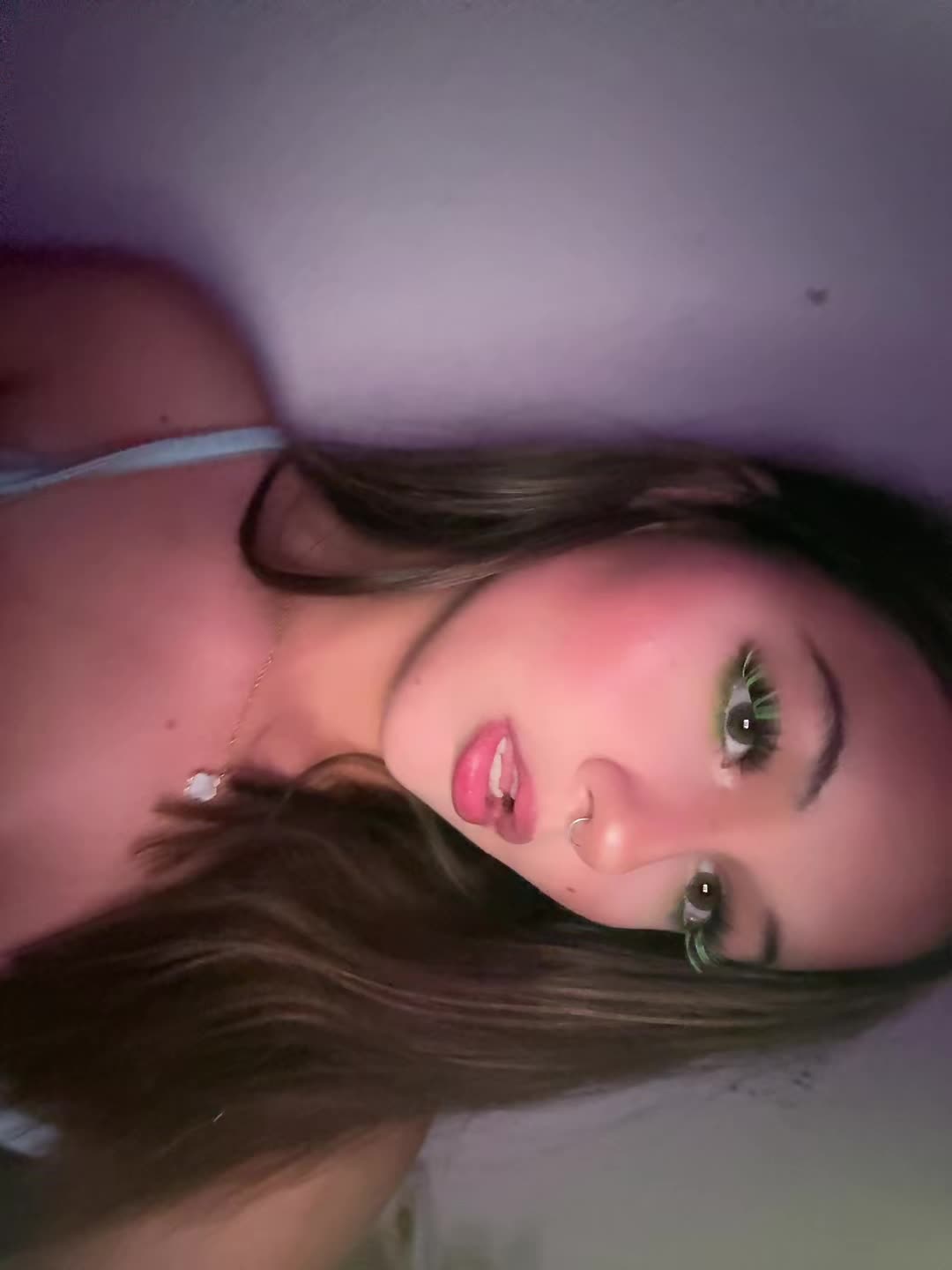 @️