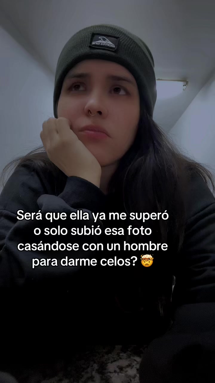 @Kate | Lesbian Humor & GL