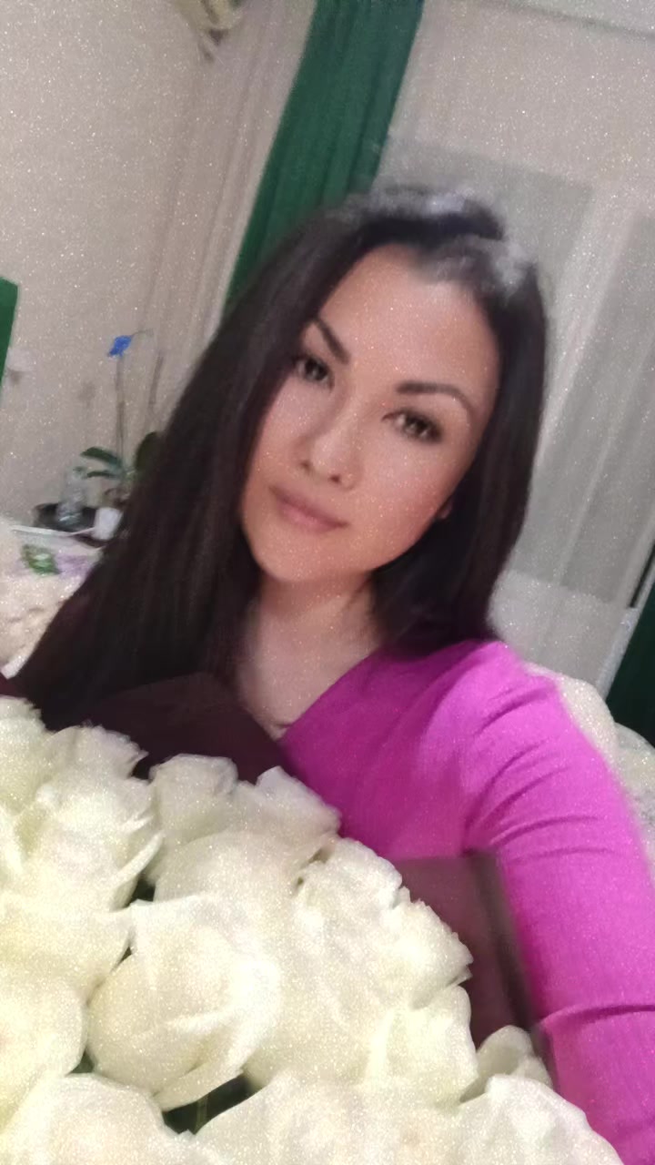 @ViVi😈