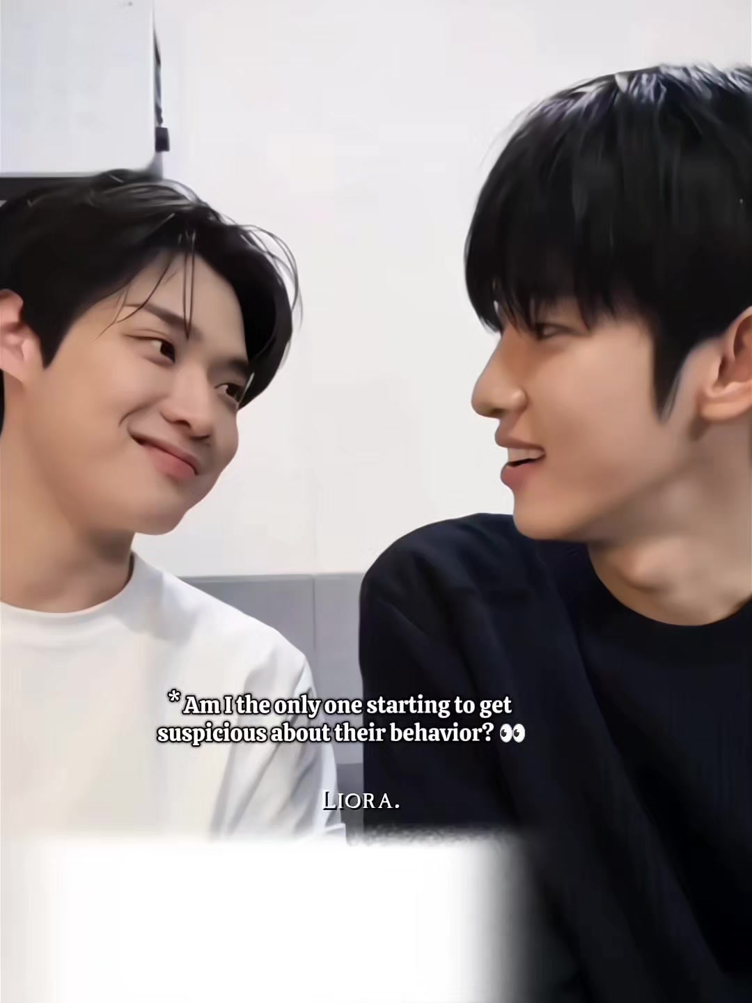 @𝐋 𝐢 𝐨 𝐫 𝐚.