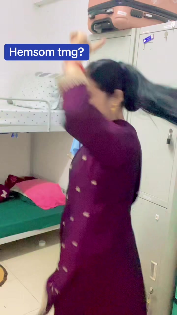 @देबीका माइली बुहारी