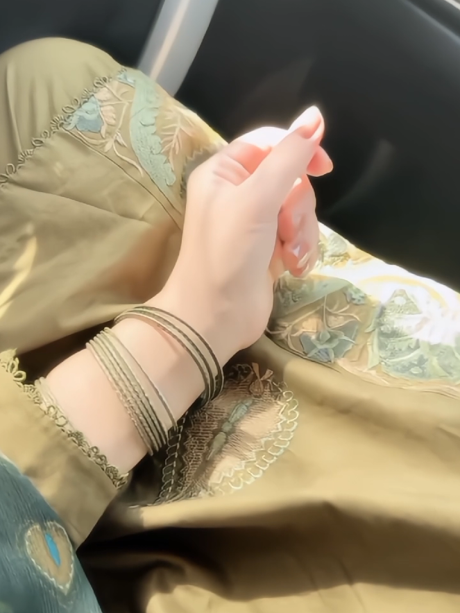 @🦋𝐈𝐧𝐧𝐨𝐜𝐞𝐧𝐭_𝐋𝐚𝐢𝐛a🦋