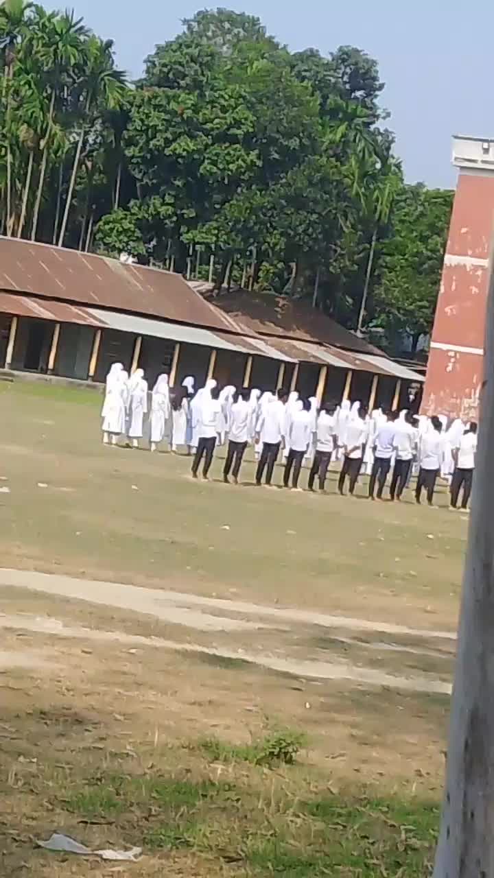 @গরিবের ছেলে  আমি
