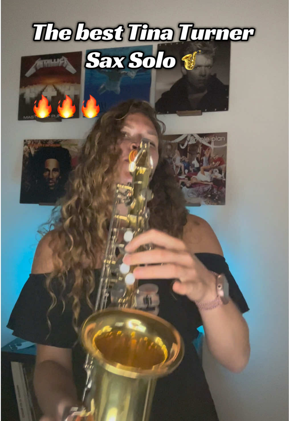 @christina.saxophonegirl 🎷🇨🇦