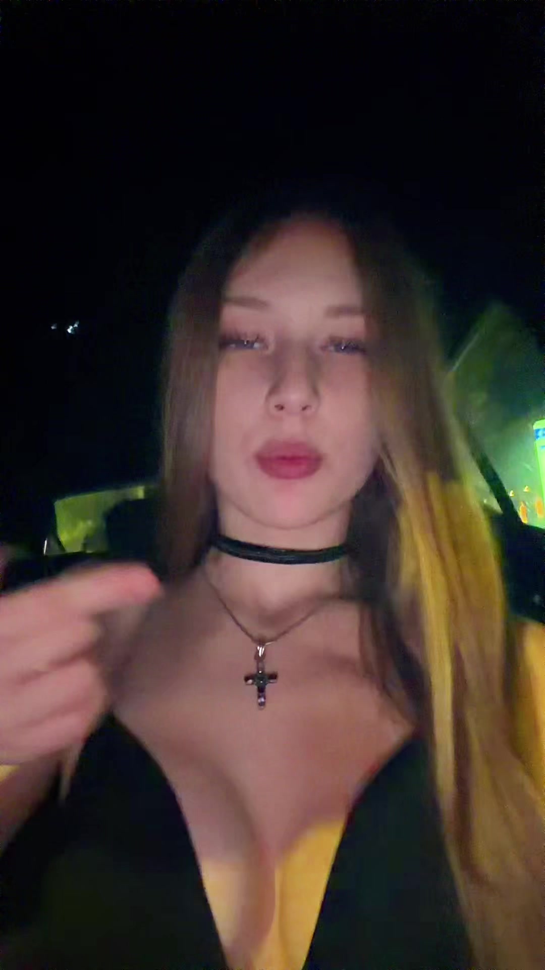 @arixnnq__