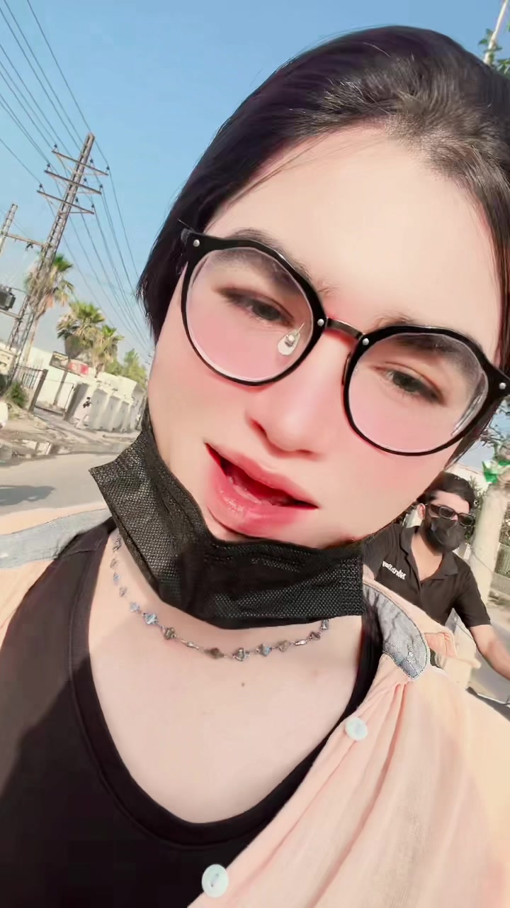 @Fadii Khan🥀🇦🇪🥵