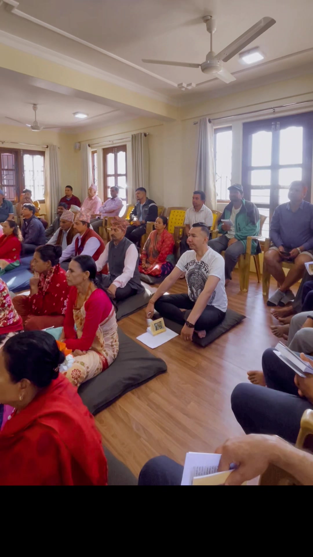 @रुपेन्द्र बर ध्वज थापा 🇳🇵❤️
