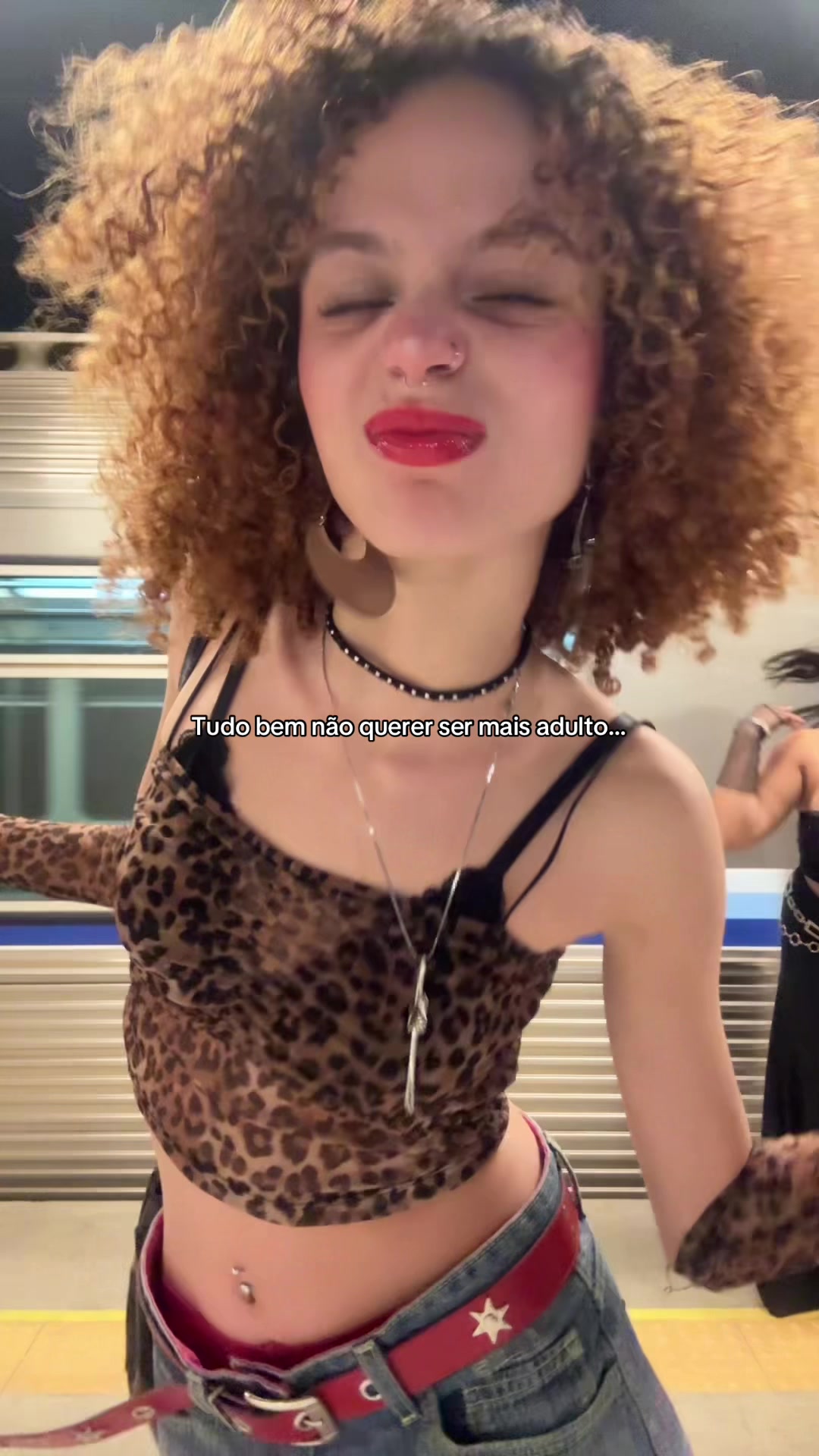 @sara pop star
