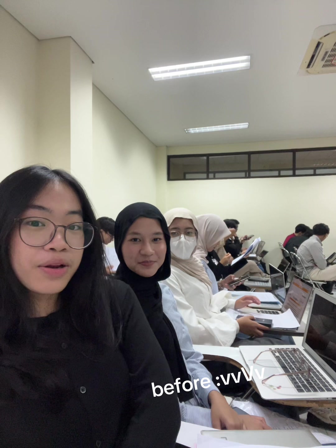 @ghinaa 🌯🪩🔭🎰