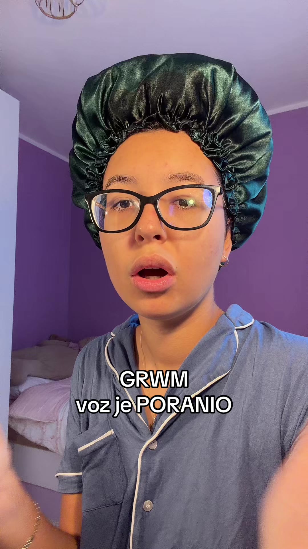 @Isidora
