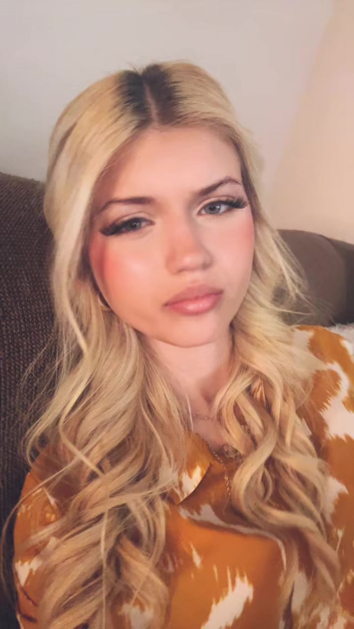 @машаа