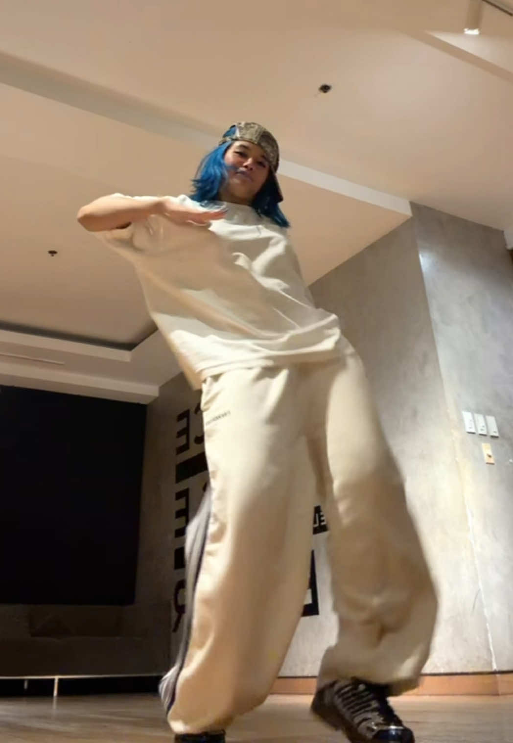 @ja ⋆˙⟡