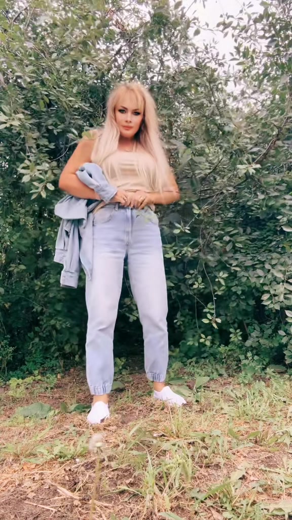 @Юлия