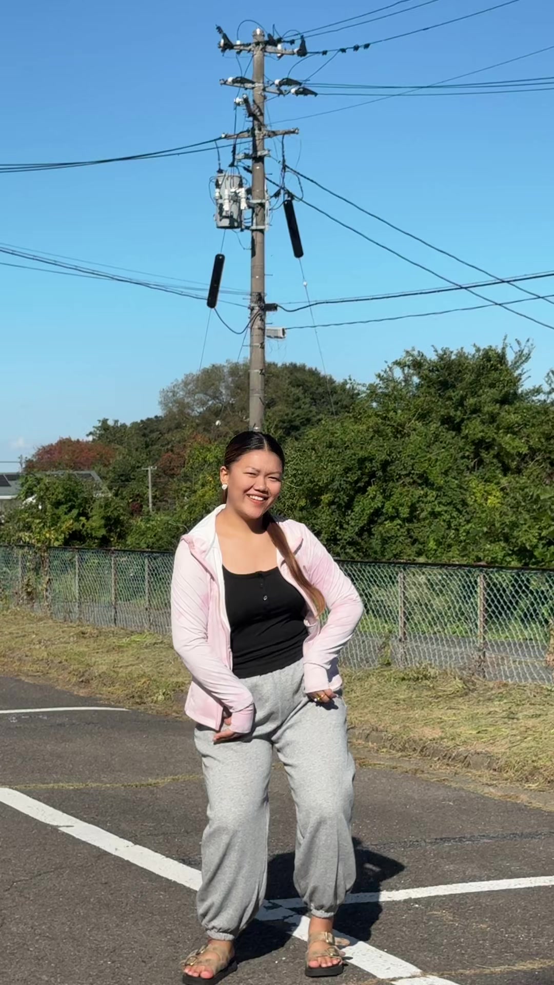 @Bishnu Gurung 👩🏻 ( चिम्मै )