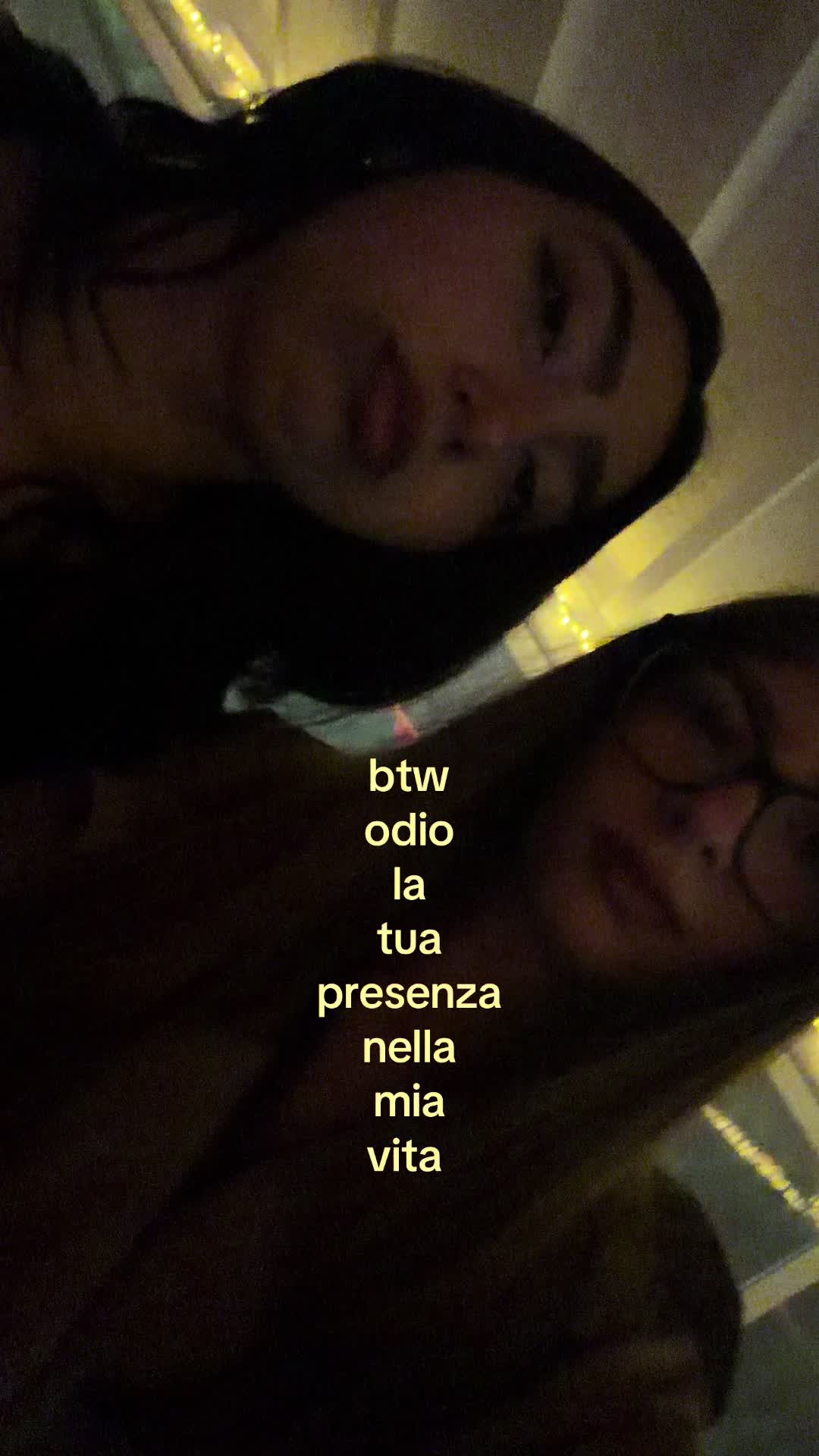 @🇮🇹👸🏼🇩🇪👸🏻
