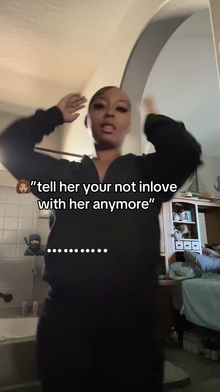 @kiya🖤🪐