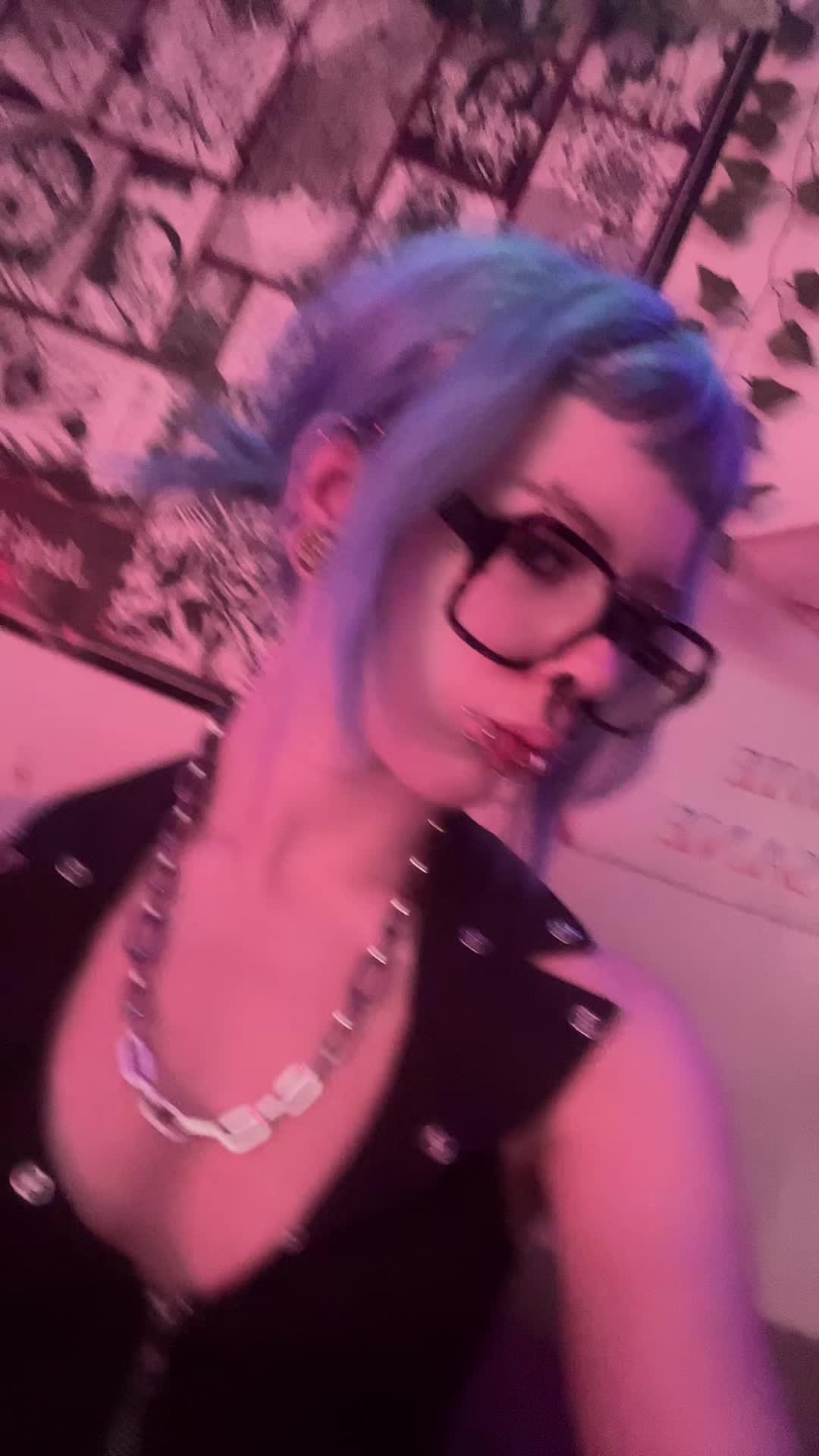 @๐๐โ๐๐๐ℜ๐๐ค