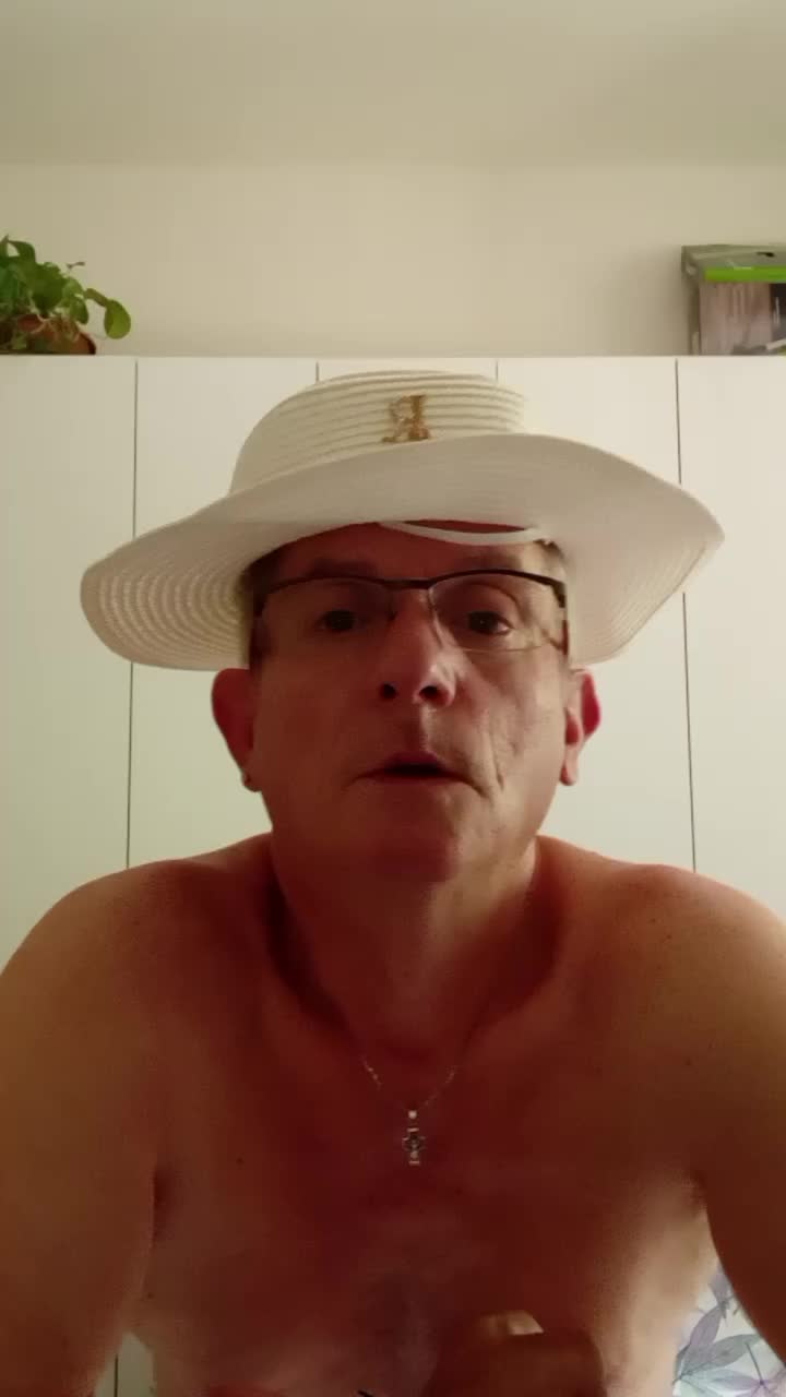 @CostaKobra 🐍💫